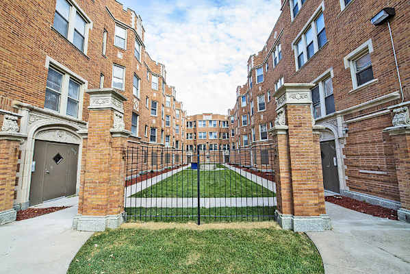 3600 W Franklin Blvd property